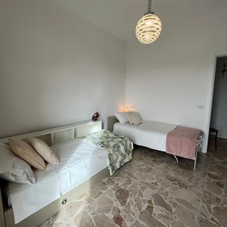 A Casa Dei Nonni * Maletto